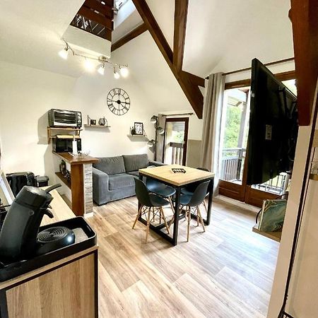 Duplex Du Pailhet, T3 Neuf, Vue Montagne, Parking, Navette Et 2 Velos A Disposition Gratuitement Bagnères-de-Luchon Extérieur photo