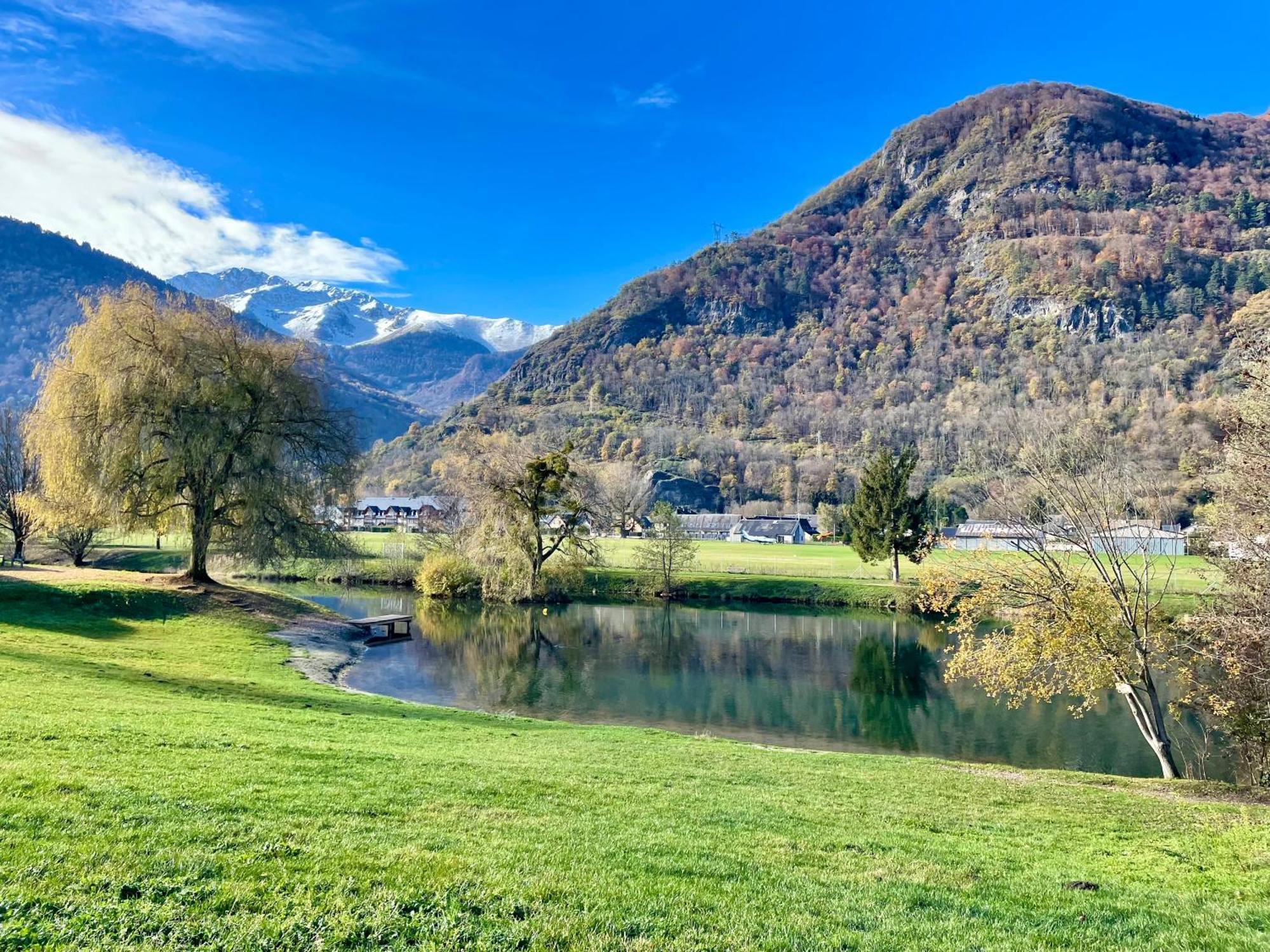 Duplex Du Pailhet, T3 Neuf, Vue Montagne, Parking, Navette Et 2 Velos A Disposition Gratuitement Bagnères-de-Luchon Extérieur photo